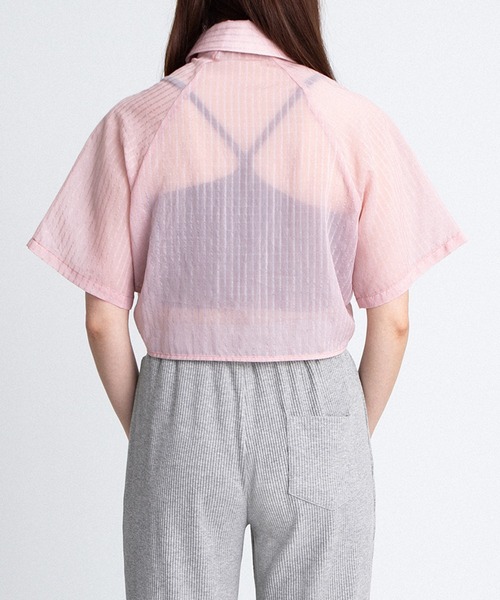 PUNYUS(プニュズ)の「シアークロップド丈ドロストシャツ(シャツ/ブラウス・レディース・ブラック/ピンク/サックスブルー・1/2/3/4/5)」の5枚目の写真
