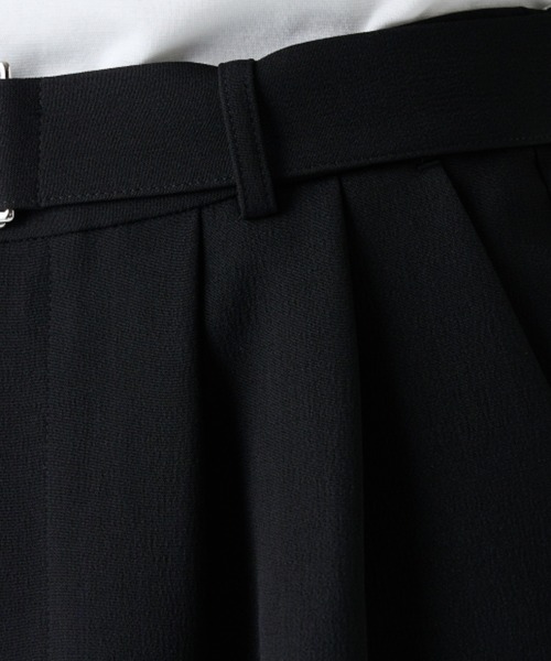 Lui's（ルイス）の「ベルテッドダブルクロス2タックパンツ（スラックス・メンズ・チャコールグレー/ブラック・S/M）」の12枚目の写真