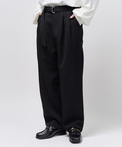 Lui's（ルイス）の「ベルテッドダブルクロス2タックパンツ（スラックス・メンズ・チャコールグレー/ブラック・S/M）」の21枚目の写真
