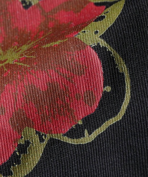 PS Paul Smith（ピーエスポールスミス）の「【オンラインショップ限定】ウィメンズ フローラルプリント 半袖Tシャツ / 265030 232V（Tシャツ/カットソー・レディース・ホワイト/ブラック・2L/MEDIUM）」の10枚目の写真