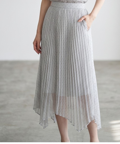 umune(ウムネ)の「シフォンスカート ロング丈 プリーツ ドット柄 水玉 総柄 落ち感 すっきり ウエストゴム 裏地付き フェミニン 定番 ボトムス 秋(スカート・レディース・アイボリー/ラベンダー/ブラック・FREE)」の22枚目の写真