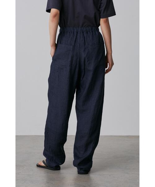YLEVE(イレーヴ)の「YLEVE / LINEN POPLIN TROUSERS(その他パンツ・レディース・ネイビー/カーキ・1/2)」の5枚目の写真