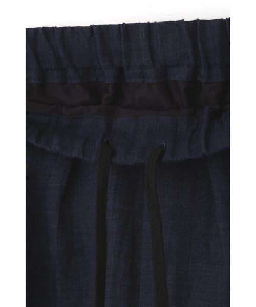 YLEVE(イレーヴ)の「YLEVE / LINEN POPLIN TROUSERS(その他パンツ・レディース・ネイビー/カーキ・1/2)」の13枚目の写真