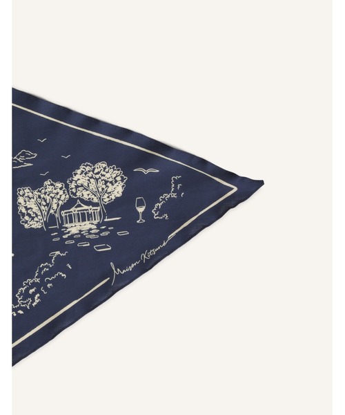 Maison Kitsune(メゾンキツネ)の「PARISIAN MAP SCARF(バンダナ/スカーフ・メンズ・ネイビー・U)」の5枚目の写真