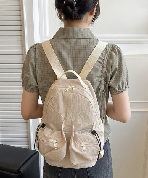 WEGO(ウィゴー)の「多機能!マルチポケットカラーバックパック/リュック(バックパック/リュック・レディース・グレー/カーキ/ブラック/アイボリー/パープル・FREE)」の1枚目の写真