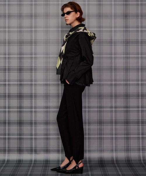 MAISON SPECIAL(メゾンスペシャル)の「Pintuck Stretch Stirrup Pants/ピンタックストレッチトレンカ(その他パンツ・レディース・ブラウン/ブラック・38/36)」の9枚目の写真