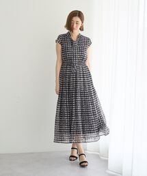 チェック柄ボウタイプリーツワンピース