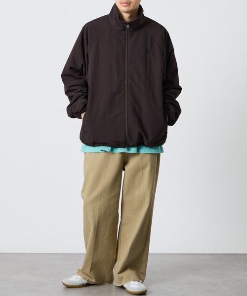 FRED PERRY（フレッドペリー）の「【WEB先行予約】[FRED PERRY/フレッドペリー] 別注 ナイロン シェルジャケット（ブルゾン・レディース・ダークブラウン/ブラック・S/M/L/XL）」の6枚目の写真