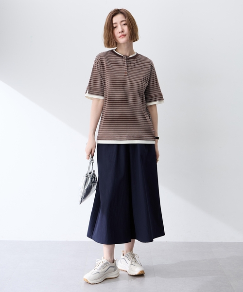 Petit Honfleur（プチオンフルール）の「レイヤード風ヘンリーネックボーダーTシャツ（Tシャツ/カットソー・レディース・ブラウン/グレー・M/L）」の9枚目の写真