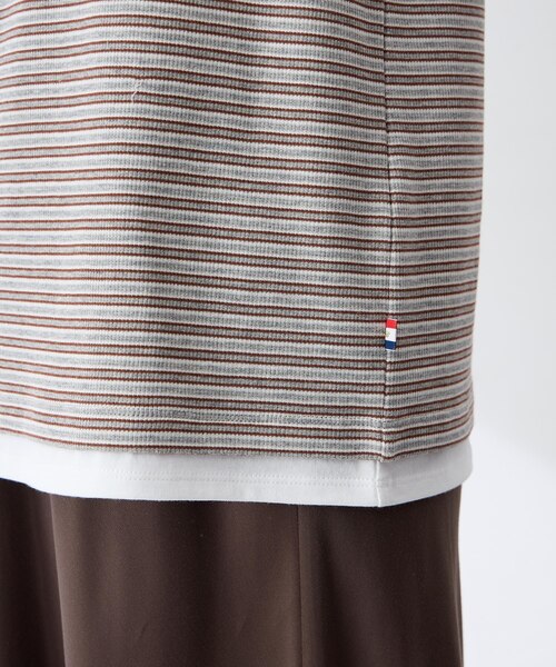 Petit Honfleur（プチオンフルール）の「レイヤード風ヘンリーネックボーダーTシャツ（Tシャツ/カットソー・レディース・ブラウン/グレー・M/L）」の14枚目の写真