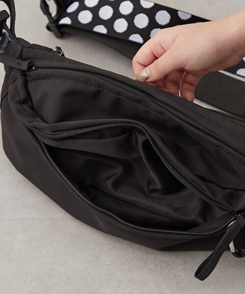 Remind me and forever(リマインドミーアンドフォーエバー)の「【WEB限定】アニマルティムボディBAG(ボディバッグ/ウエストポーチ・レディース・ドット/ゼブラ・FREE)」の14枚目の写真