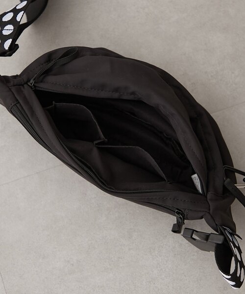 Remind me and forever(リマインドミーアンドフォーエバー)の「【WEB限定】アニマルティムボディBAG(ボディバッグ/ウエストポーチ・レディース・ドット/ゼブラ・FREE)」の15枚目の写真