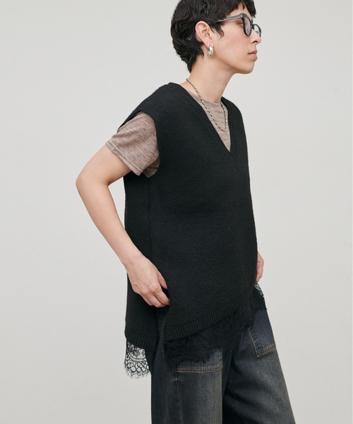LARUTA(ラルータ)の「【LARUTA】裾斜めレースVネックニット(キャミソール・レディース・アイボリー/ブラック/ブラウン・FREE)」の11枚目の写真