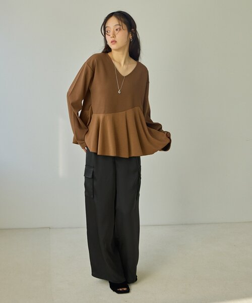 DISCOAT(ディスコート)の「【Noka】カットジョーゼットペプラムプルオーバー《WEB限定》(Tシャツ/カットソー・レディース・ブラック/ブラウン/オフホワイト・FREE)」の18枚目の写真