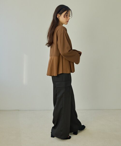 DISCOAT(ディスコート)の「【Noka】カットジョーゼットペプラムプルオーバー《WEB限定》(Tシャツ/カットソー・レディース・ブラック/ブラウン/オフホワイト・FREE)」の19枚目の写真
