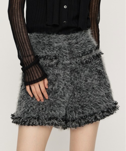 SLY(スライ)の「【限定カラーあり】FLUFFY TWEED S/PT フラッフィーツイードショートパンツ 秋服(スラックス・レディース・グレー系その他2/オフホワイト/ブラウン系その他2/ブラック・2/1)」の3枚目の写真