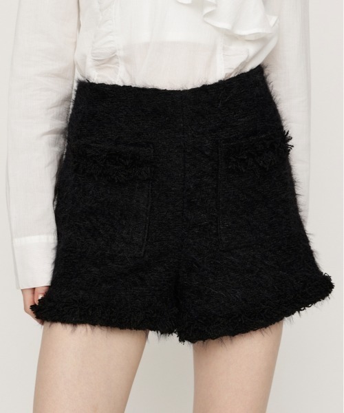 SLY(スライ)の「【限定カラーあり】FLUFFY TWEED S/PT フラッフィーツイードショートパンツ 秋服(スラックス・レディース・グレー系その他2/オフホワイト/ブラウン系その他2/ブラック・2/1)」の2枚目の写真