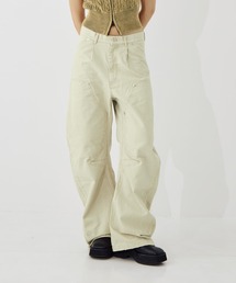 paint curved jeans