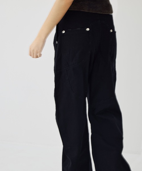 CONZ(コンズ)の「paint curved jeans(デニムパンツ・レディース・ブラック/アイボリー・3/2/1)」の13枚目の写真