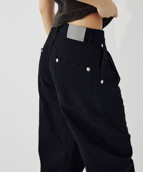 CONZ(コンズ)の「paint curved jeans(デニムパンツ・レディース・ブラック/アイボリー・3/2/1)」の12枚目の写真