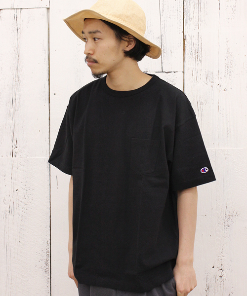 Champion(チャンピオン)の「【Champion/チャンピオン】×【Ciaopanic】 別注14/sOE BIG Tee ポケT(Tシャツ/カットソー・メンズ・ホワイト/ブラック/グレー/オリーブ・LARGE/X-LARGE/MEDIUM)」の12枚目の写真