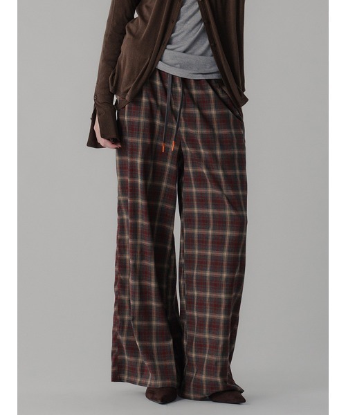 ELCHELE（エルチェレ）の「PICCADILLY × ELCHELE PANTS（その他パンツ・レディース・チェック/ストライプ・38/36）」の2枚目の写真