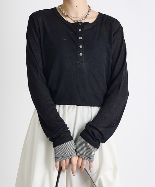 Lui's(ルイス)の「ヘンリーロンT(Tシャツ/カットソー・レディース・ブラック系その他/ブラック/レッド系その他/グレー系その他・FREE)」の1枚目の写真
