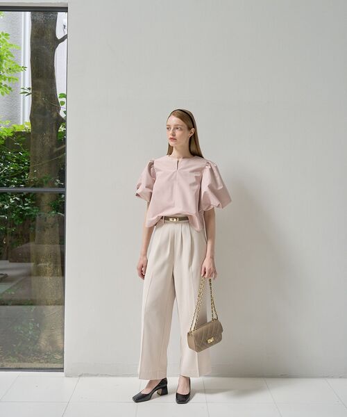 cle blatt（クレブラット）の「タックストレートパンツ（その他パンツ・レディース・アイボリー/ベージュ・SMALL/MEDIUM）」の3枚目の写真