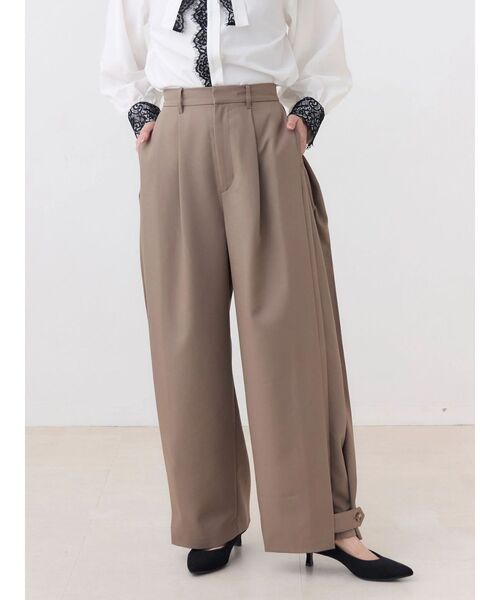 TONAL(トーナル)の「サイドタックデザインパンツ(その他パンツ・レディース・モカ/ブラウン・MEDIUM/SMALL)」の2枚目の写真