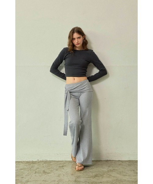 ALEXIA STAM(アリシアスタン)の「Tie Waist Flared Pants /ウエストリボンフレアパンツ(その他パンツ・レディース・チャコールグレー/グレー/カーキ・S/M/L)」の10枚目の写真