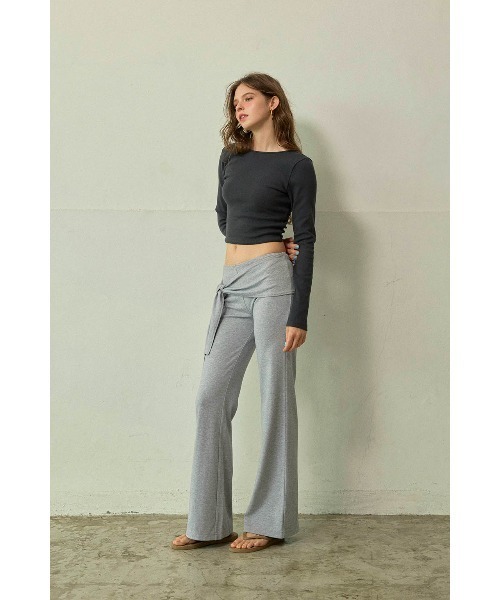 ALEXIA STAM(アリシアスタン)の「Tie Waist Flared Pants /ウエストリボンフレアパンツ(その他パンツ・レディース・チャコールグレー/グレー/カーキ・S/M/L)」の11枚目の写真