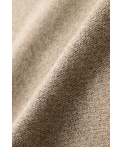 YLEVE(イレーヴ)の「YLEVE / CASHMERE KN T(ニット/セーター・レディース・オレンジ/ベージュ/ネイビー・1)」の4枚目の写真
