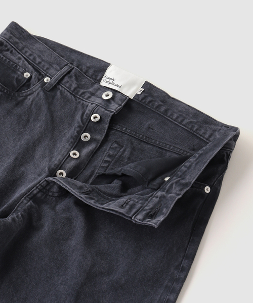 SimplyComplicated(シンプリーコンプリケイテッド)の「SimplyComplicated/シンプリーコンプリケイテッド BF GARMENT DYED SELVEDGE JEAN(デニムパンツ・メンズ・パープル/ブラック系その他・28/30/32/34)」の5枚目の写真