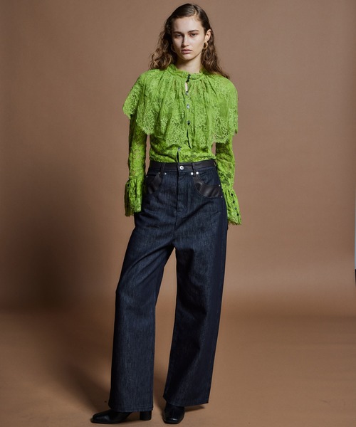 MAISON SPECIAL(メゾンスペシャル)の「【26WINTER PRE-ORDER】Vegan Leather Docking Straight Denim/ヴィーガンレザードッキングストレートデニム(デニムパンツ・レディース・ネイビー/カーキ/ブルー・38/36)」の6枚目の写真