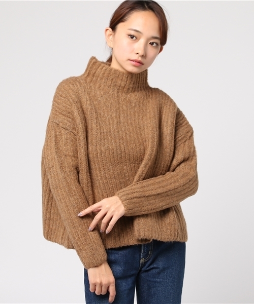 BLACK BY MOUSSY(ブラックバイマウジー)の「Ragran rib wide knit(ニット/セーター・レディース・レッド/キャメル/オフホワイト・FREE)」の11枚目の写真