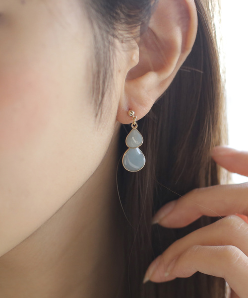 ANEMONE（アネモネ）の「つやつやダブルプレートのピアス（ピアス（両耳用）・レディース・グレー/ブラウン/ワイン/アイボリー/カーキ/ブルー/ピンク/グリーン・FREE）」の7枚目の写真