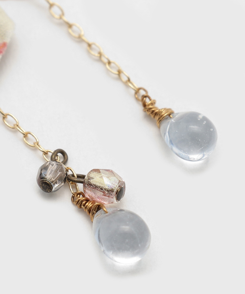 TONE SELECT GOODS(トーンセレクトグッズ)の「【ouka no mori】Petal ピアス(ピアス(両耳用)・レディース・その他4/その他1/その他2/その他3/その他5/ブルー/レッド/グリーン・FREE)」の12枚目の写真