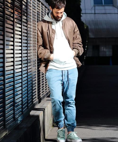 BEAUTY&YOUTH UNITED ARROWS（ビューティーアンドユースユナイテッドアローズ）の「【WEB限定】 by ジョガー デニムパンツ ◆（デニムパンツ・メンズ・ライトブルー/ロイヤルブルー・LARGE/MEDIUM/SMALL）」の7枚目の写真