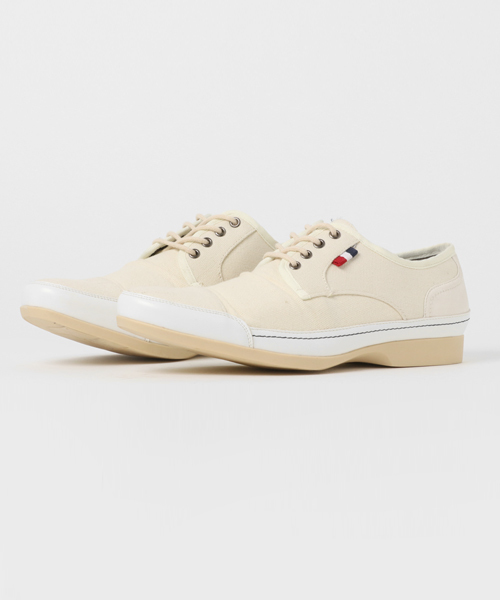 ARCADE（アーケード）の「ドレープ加工イタリアンデザインシューズ（その他シューズ・メンズ・ホワイト系その他/ブルー系その他/ブラック系その他/グレー系その他・26.0cm/26.5cm/25.5cm/27.0cm）」の2枚目の写真