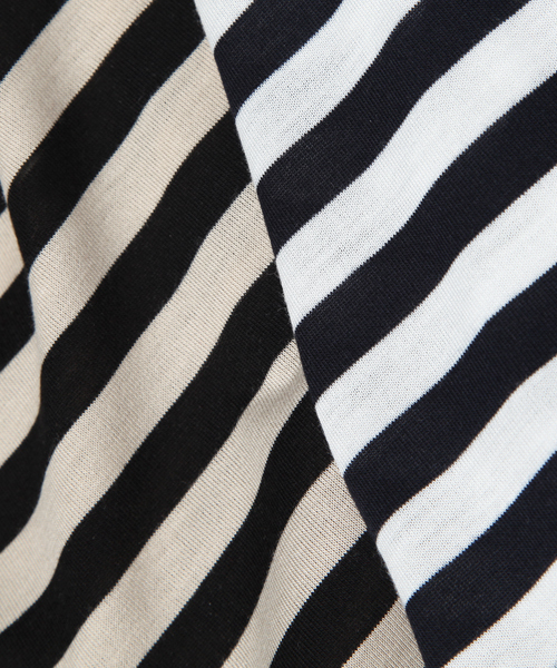 CROON A SONG(クルーンアソング)の「ボーダートップス(Tシャツ/カットソー・レディース・ホワイト/ベージュ・38)」の7枚目の写真