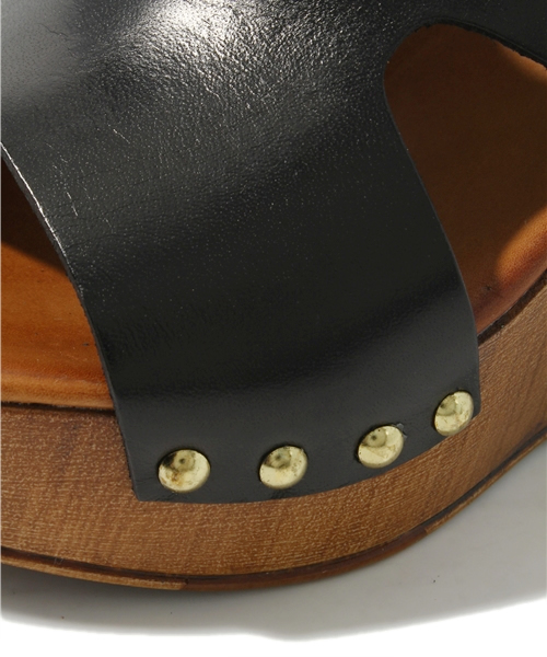 SHIPS for women（シップスフォーウィメン）の「ENESS:バック ストラップ サンダル◇（サンダル・レディース・ブラック/ベージュ・35/36/37/38）」の8枚目の写真