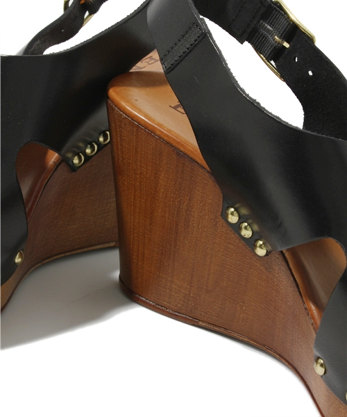 SHIPS for women（シップスフォーウィメン）の「ENESS:バック ストラップ サンダル◇（サンダル・レディース・ブラック/ベージュ・35/36/37/38）」の10枚目の写真