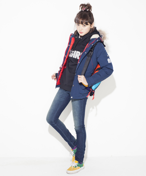 X-girl（エックスガール）の「X-girl TOPO DESIGNS MINI HIP PACK（ショルダーバッグ・レディース・マルチ/ブラック/カモフラージュ・ONE SIZE）」の9枚目の写真