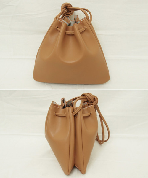 select MOCA（セレクトモカ）の「フェイクレザー巾着バッグ（ショルダーバッグ・レディース・ブラック/ベージュ/キャメル・FREE）」の17枚目の写真