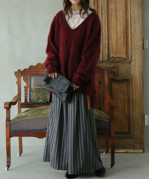 osharewalker(オシャレウォーカー)の「『ゆるふわVネックニット』(ニット/セーター・レディース・ネイビー/グレー/ボルドー/ブラック/ベージュ系その他・1/2)」の12枚目の写真