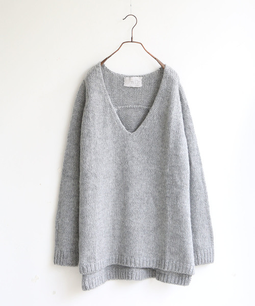 osharewalker(オシャレウォーカー)の「『ゆるふわVネックニット』(ニット/セーター・レディース・ネイビー/グレー/ボルドー/ブラック/ベージュ系その他・1/2)」の16枚目の写真