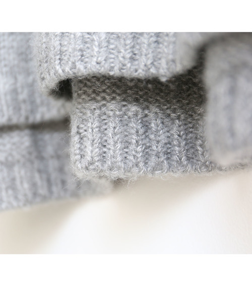 osharewalker(オシャレウォーカー)の「『ゆるふわVネックニット』(ニット/セーター・レディース・ネイビー/グレー/ボルドー/ブラック/ベージュ系その他・1/2)」の19枚目の写真