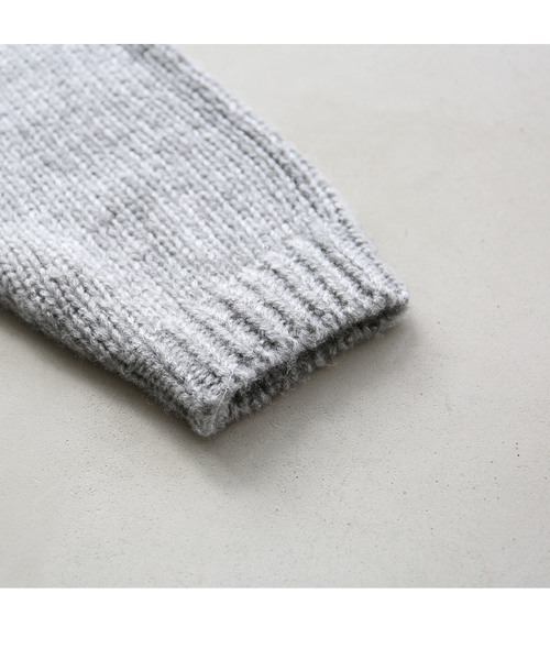 osharewalker(オシャレウォーカー)の「『ゆるふわVネックニット』(ニット/セーター・レディース・ネイビー/グレー/ボルドー/ブラック/ベージュ系その他・1/2)」の20枚目の写真