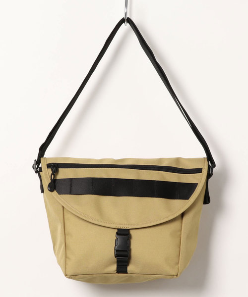 LOWRYS FARM（ローリーズファーム）の「メッセンジャーＢＡＧ　827805（メッセンジャーバッグ・レディース・ブラック/ベージュ/オフホワイト・FREE）」の9枚目の写真