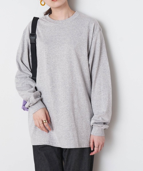 GILDAN（ギルダン）の「【GILDAN ギルダン】 ビッグシルエットクルーネックロンT（Tシャツ/カットソー・レディース・グリーン系その他/ホワイト/グレー/チャコール/ゴールド/ネイビー/オリーブ/ブラック/パープル/ナチュラル/マルーン/オレンジ系その他/サンドベージュ/オレンジ・M/XL/L/S）」の4枚目の写真